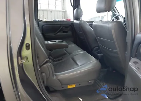 2006 Toyota Tundra Sr5 V8 z USA, uszkodzony, nr VIN 5TBDT44146S537780